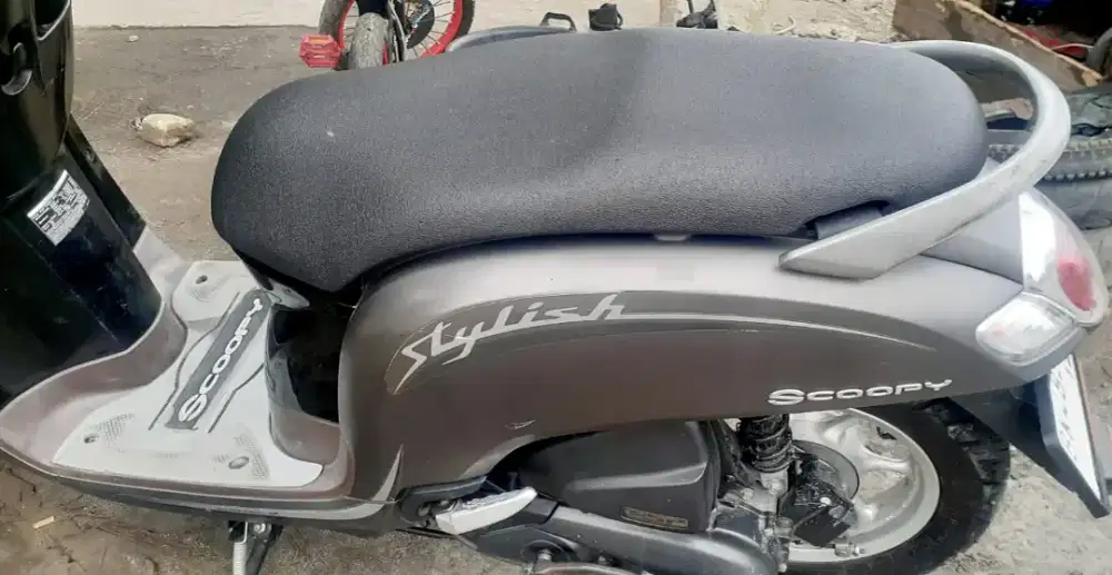 Honda scoopy 2019