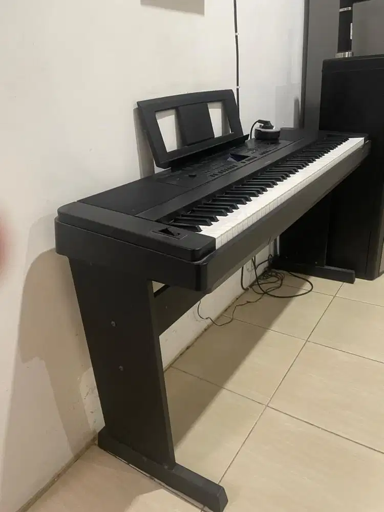Jual Keyboard/Piano DGX -660