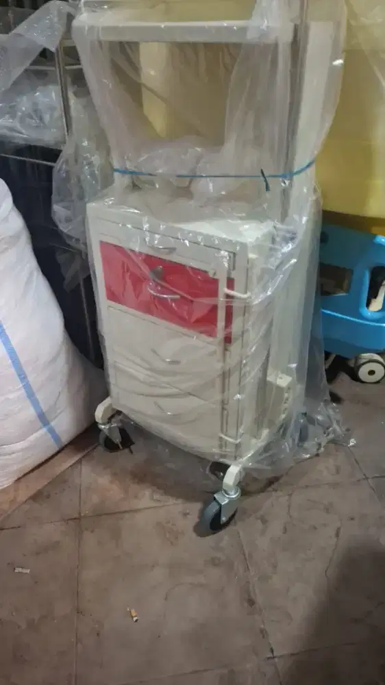 Troly emergency besi plat