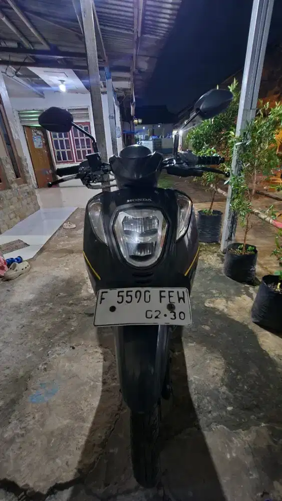 Jual 1 buah unit kendaraan Genio CBS 2020