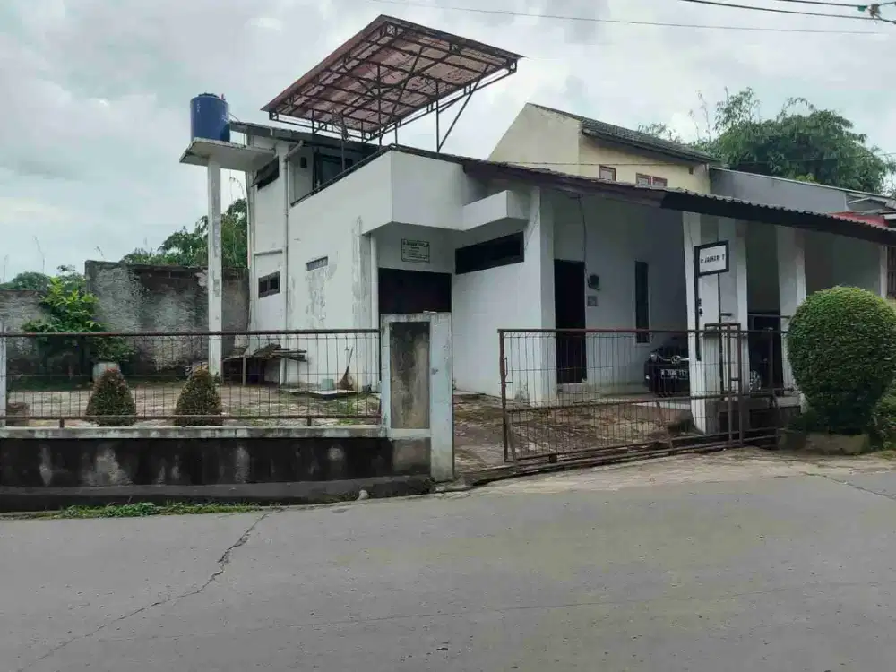 Rumah Untuk Usaha Pinggir Jalan Raya Karadenan Sukahati Cibinong, Kab Bogor