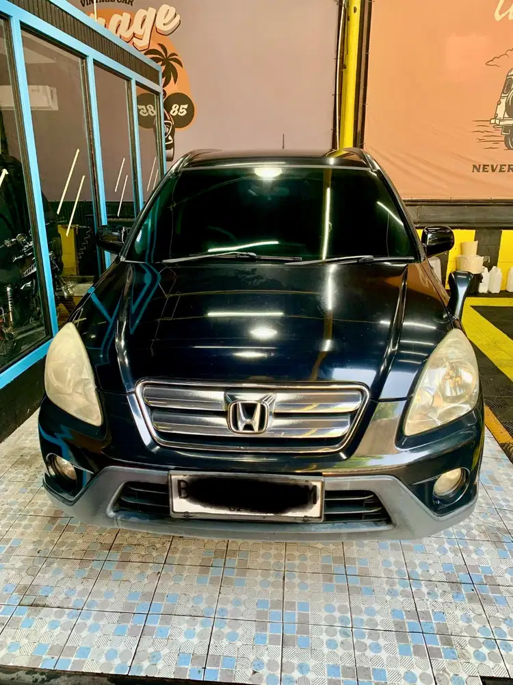CRV Gen 2 Hitam MT Thn 2006