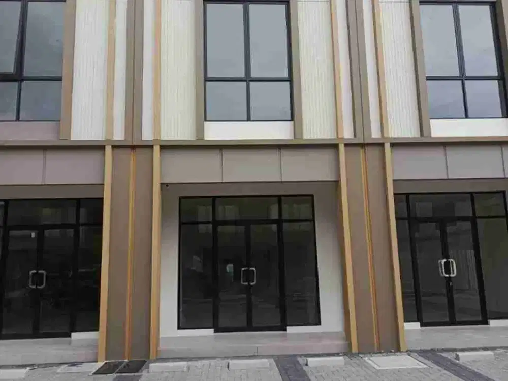 DISEWAKAN Ruko IL LAGO GRANDE Paramount Land Gading Serpong