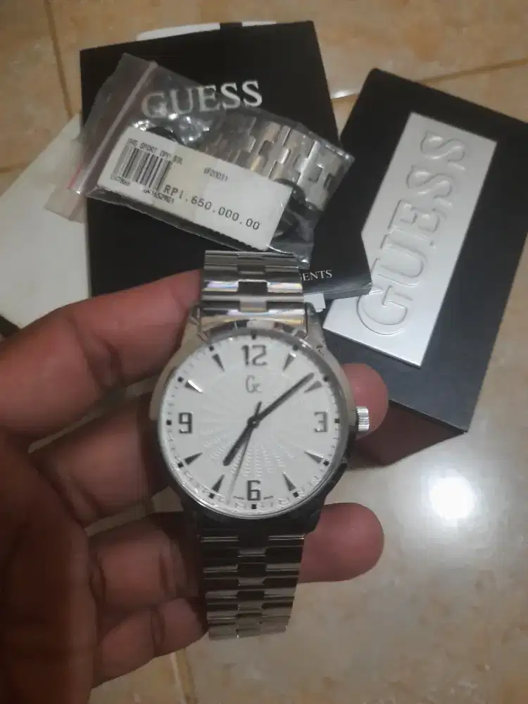 Jam tangan GC guess collection