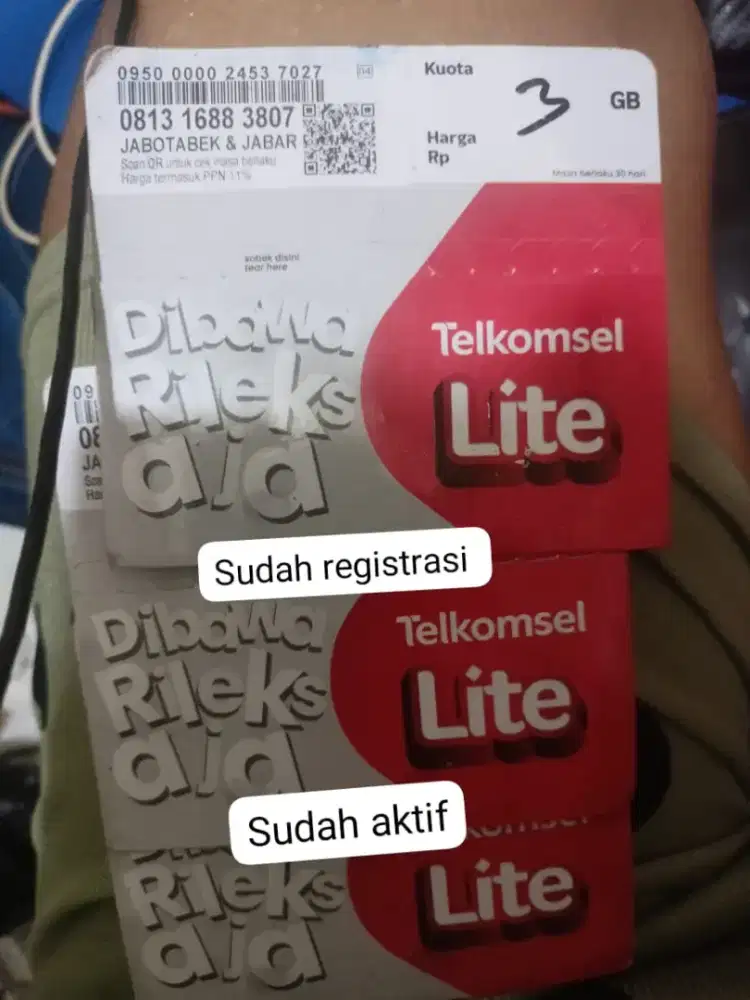 SUDAH REGISTRASI AKTIF TINGAL KARTU PERDANA TELKOMSEL SIMPATI INDOSAT