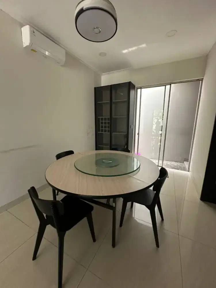 PIK Golf Island Disewakan Rumah Harmony – Harga Terjangkau, Unit Rapi