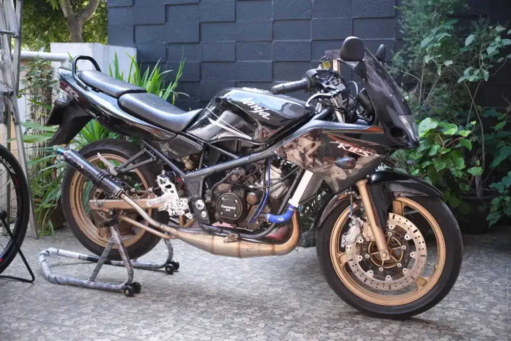 Kawasaki Ninja RR Old 2009