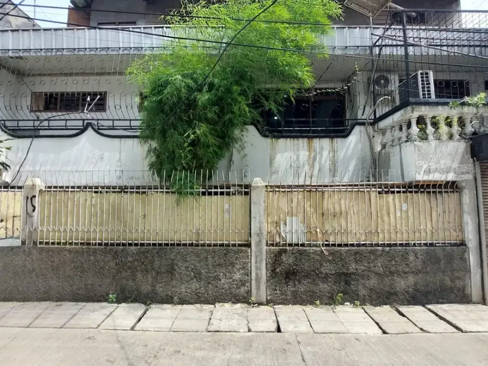 Di Jual Rumah di Pademangan Timur Jakarta Utara Hadap Barat