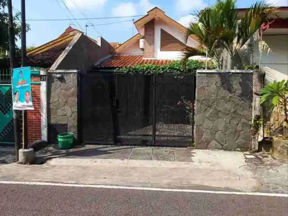 rumah serengan dekat Singosaren solo kota