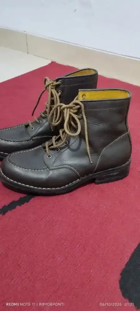 Sepatu Boots size 40 kulit Warna Coklat