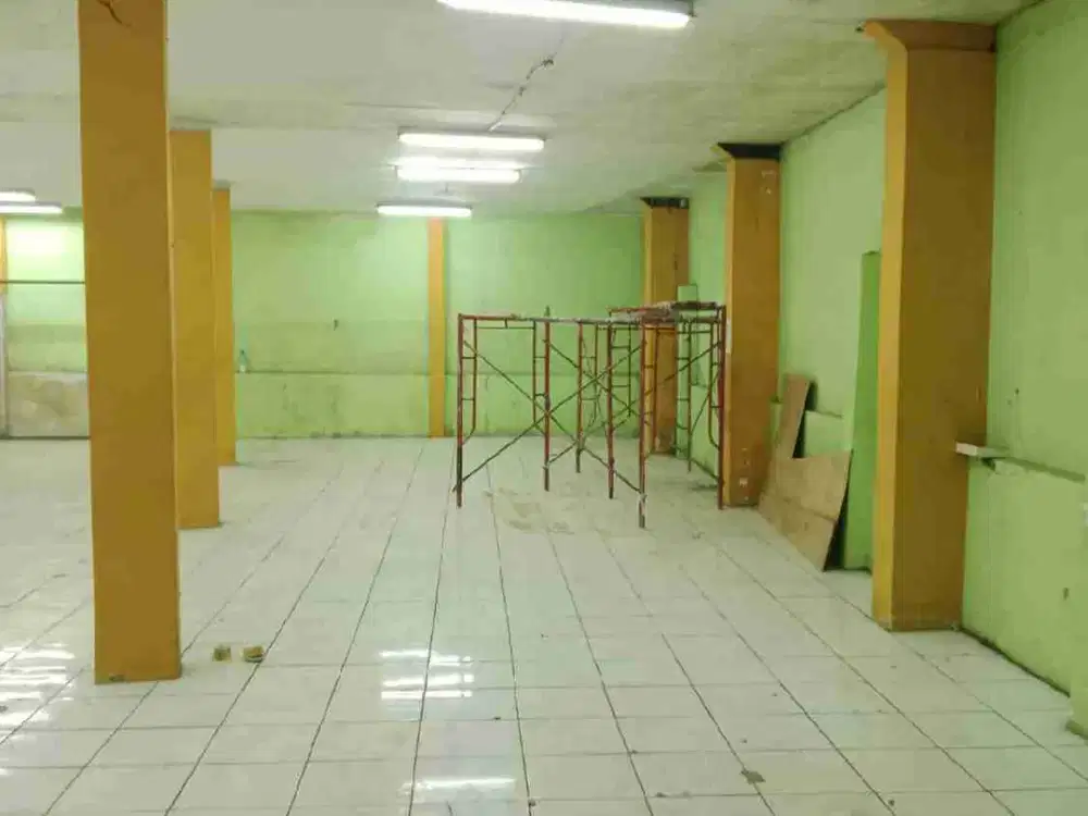 Sewa Gudang Murah Bantar Gebang 2 Lantai luas 600 M Ex Garment Kondisi Rapih