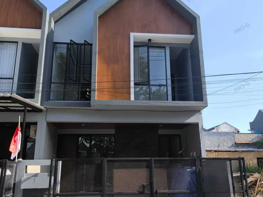 DIJUAL RUMAH MODERN BARU GRESS 2 LANTAI DI MANYAR  Tinggal 1 unit