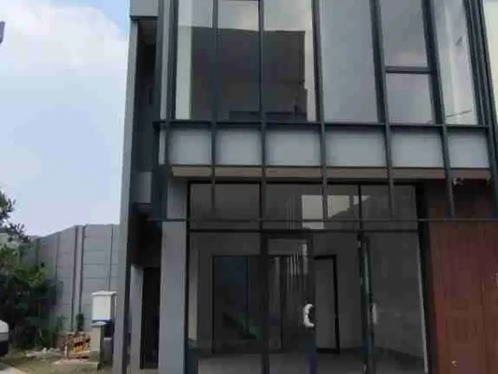 TERMURAH Disewakan Ruko posisi hoek di Tabespot BSD