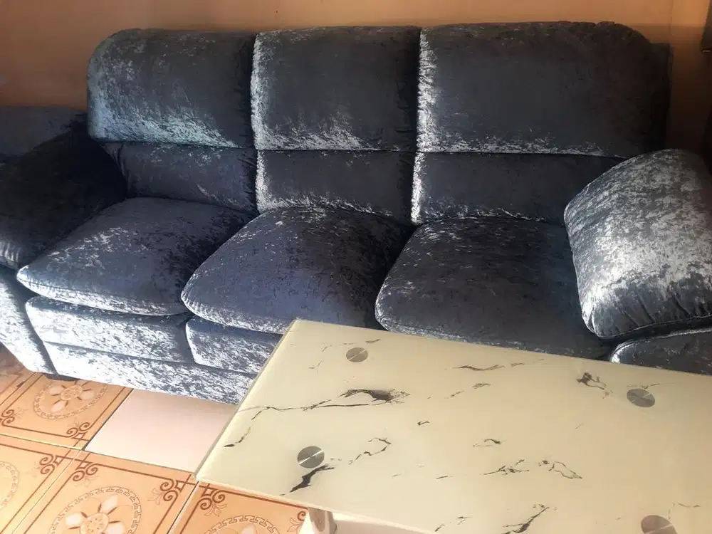 sofa baru bagus