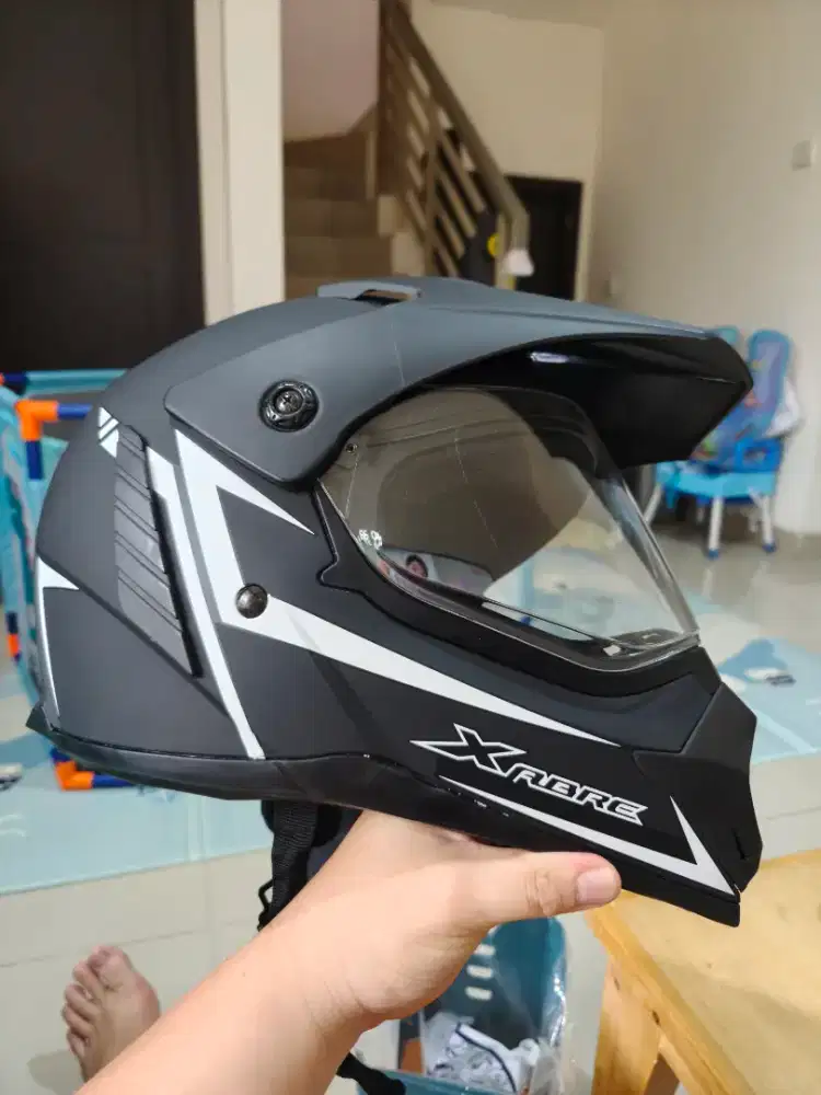 Helm yamaha xabre baru