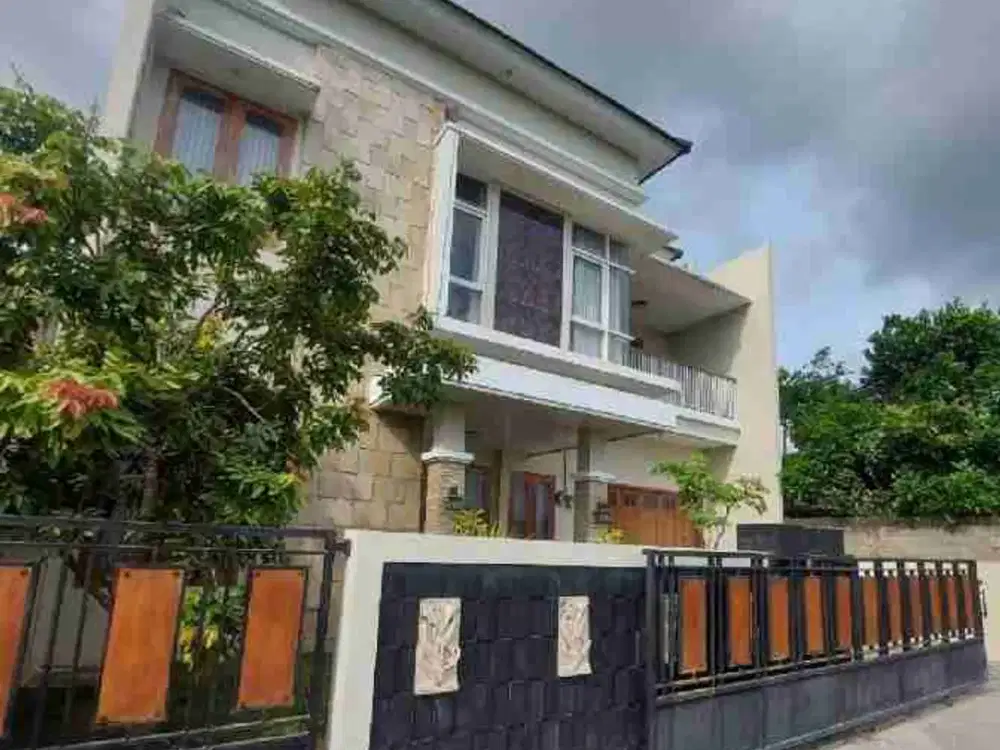 Jual Rumah luas murah dua lantai di Jetis Bantul Yogyakarta