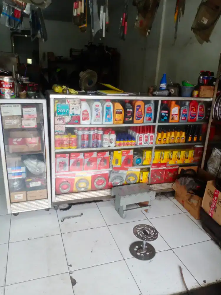 mekanik motor cikupa