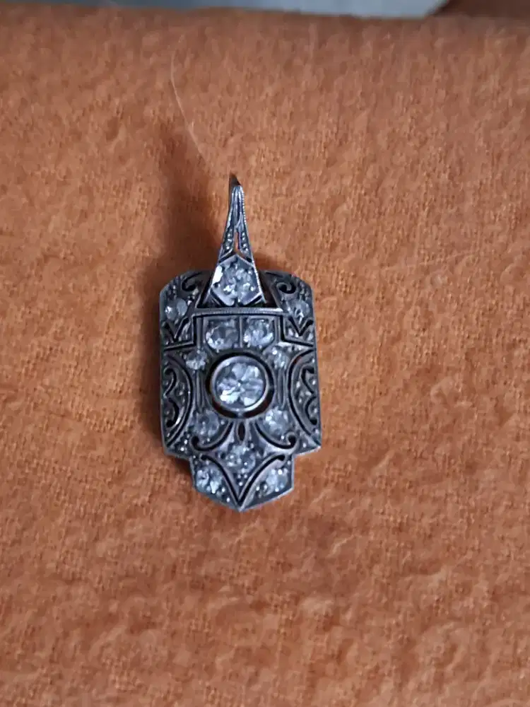 dijual perhiasan antik mata berlian