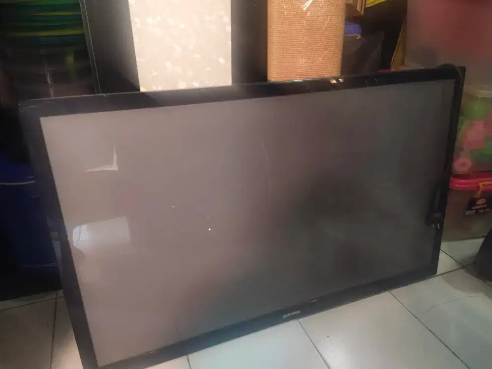 Dijual Samsung tv Plasma 43 inch