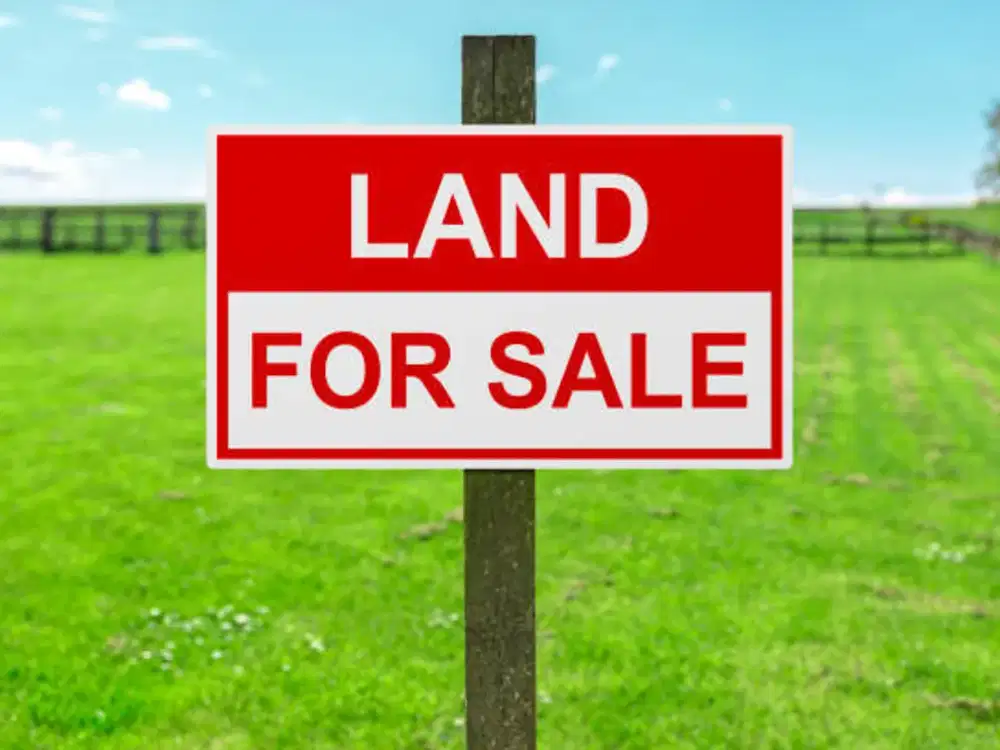 Dijual Rumah lama hitung tanah Dharmahusada Indah Barat