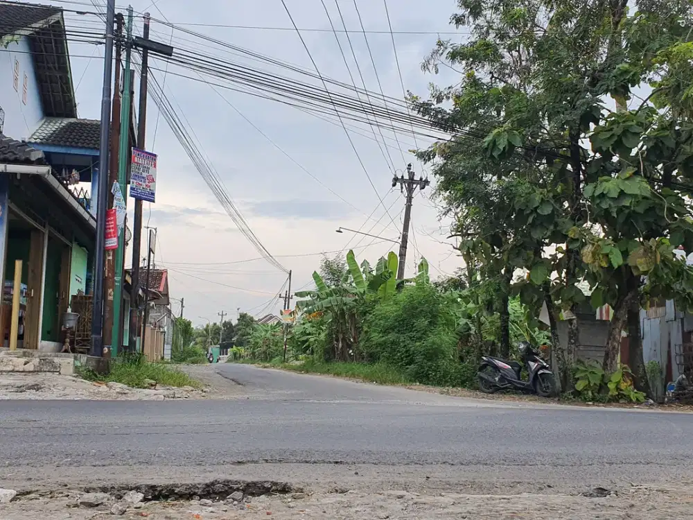 TANAH BELAKANG PADMA RESIDENCE DIJUAL MURAH DEKAT UMY