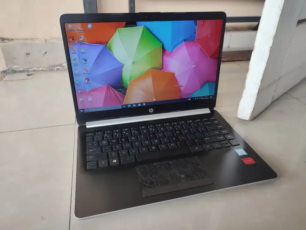 Hp core i5 dualVGA gaming ram 8gb ssd 512gb radeon 6gb sehat nominus