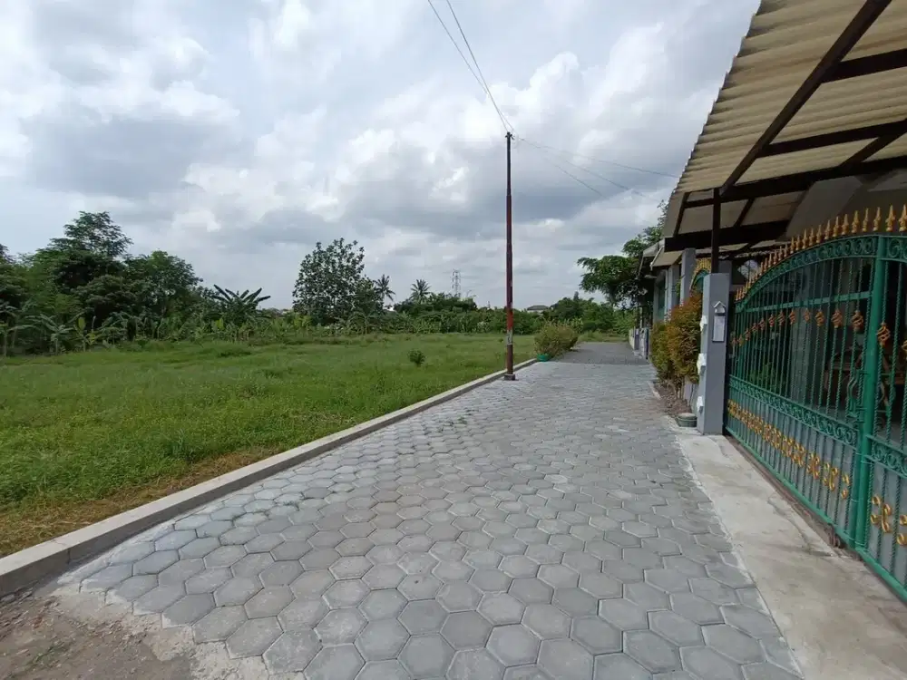 Barat Tugu Yogyakarta Tanah Cluster dekat kampus STPN