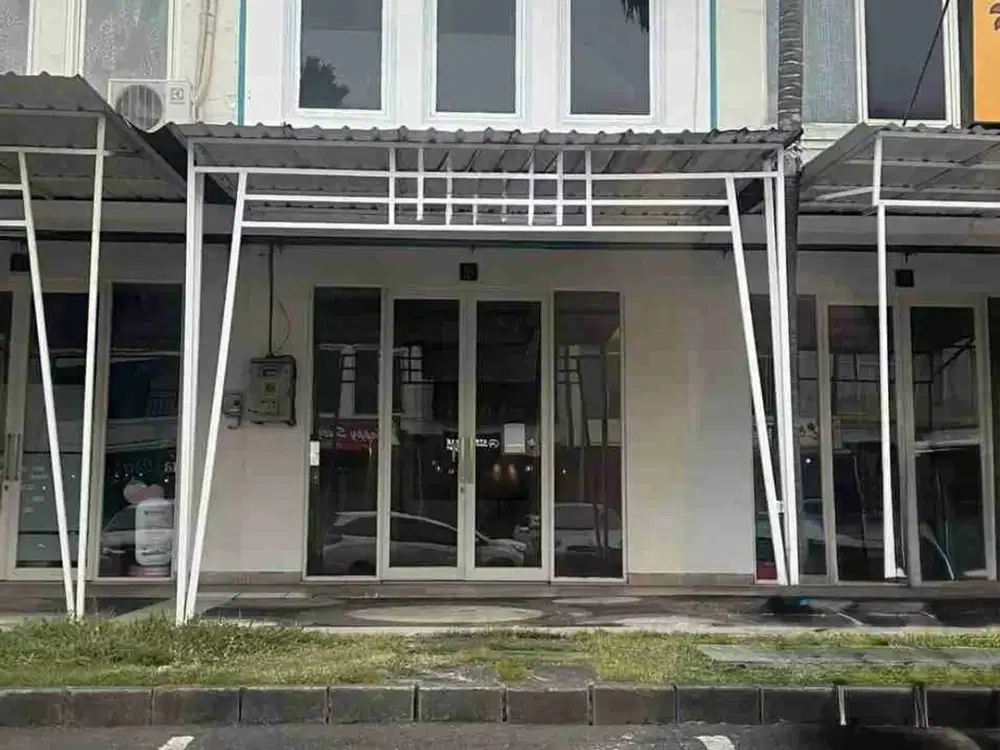 DISEWAKAN Ruko SAN ANTONIO Shopping Street  Pakuwon City
Lt: 63m2  2 lantai