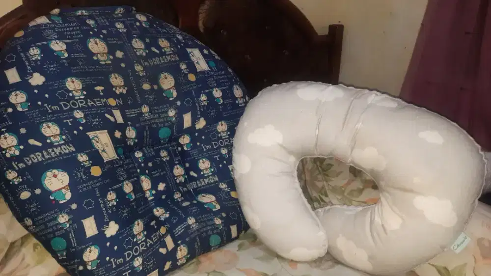 Di jual bantal Menyusui dan Bantal Kasur Bayi