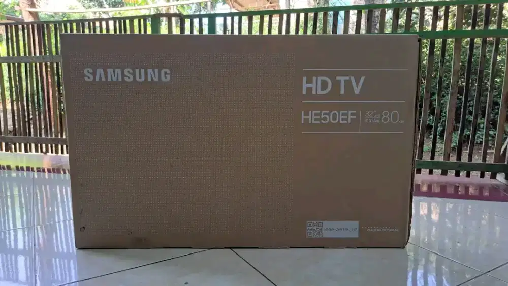 Samsung smart TV 32 inch baru
