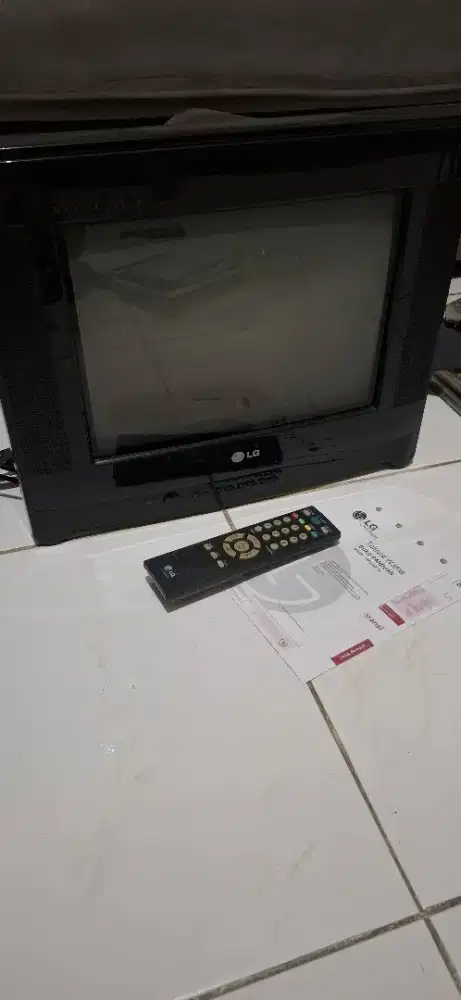Telivisi LG 14 inchi