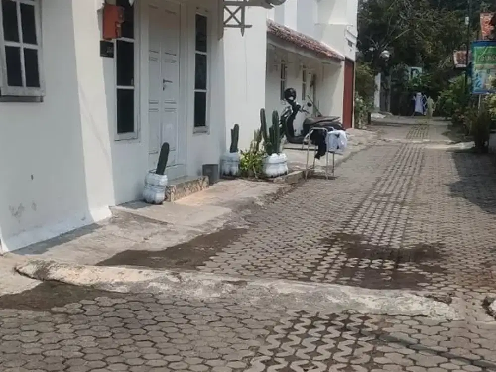 Rumah induk dan kost 29 kamar dekat Malioboro, stasiun & kraton Jogja