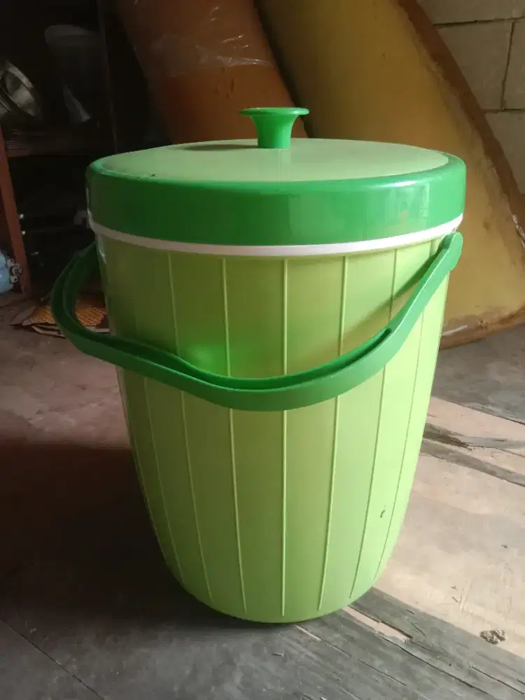 Termos Nasi uk.besar