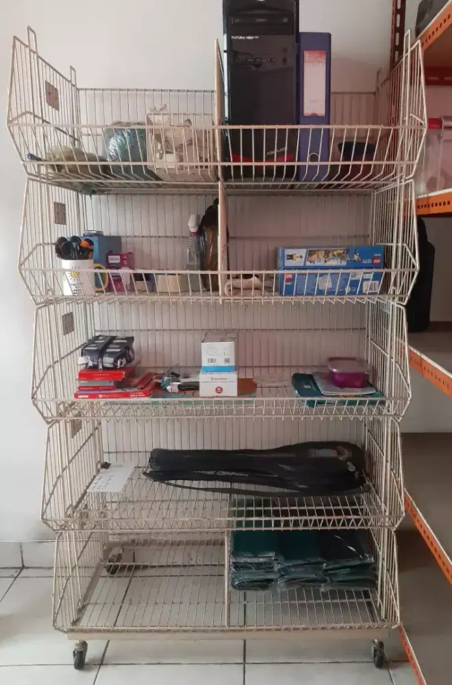 Rak Keranjang Besi 5 Susun Serbaguna