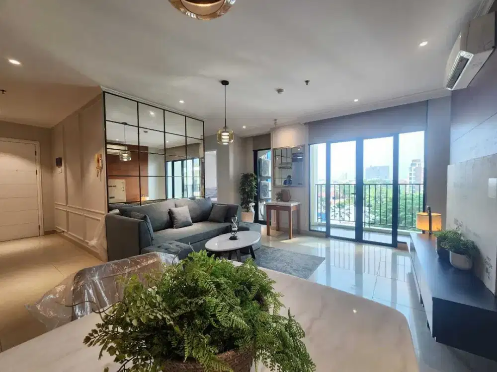 Jual Apartemen Hampton Park 3 Bedroom full furnished