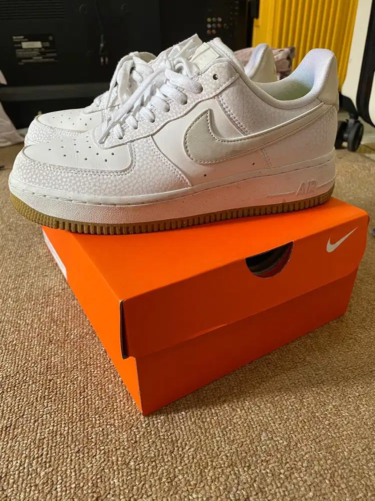 Sepatu nike like new