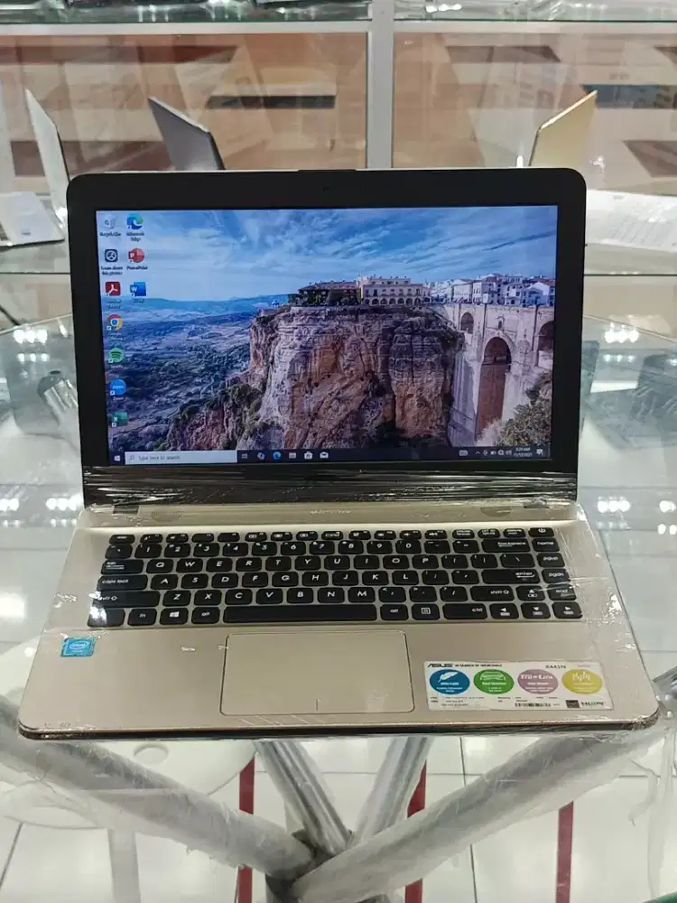 Laptop Asus VivoBook X441BA 14