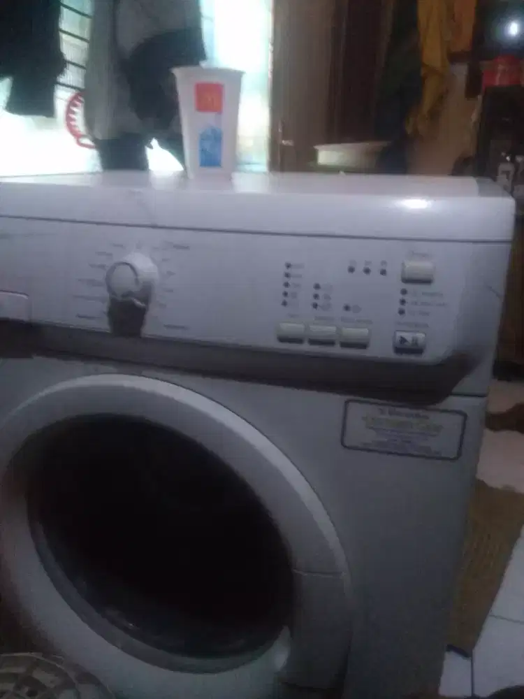 Mesin cuci casing dan modul