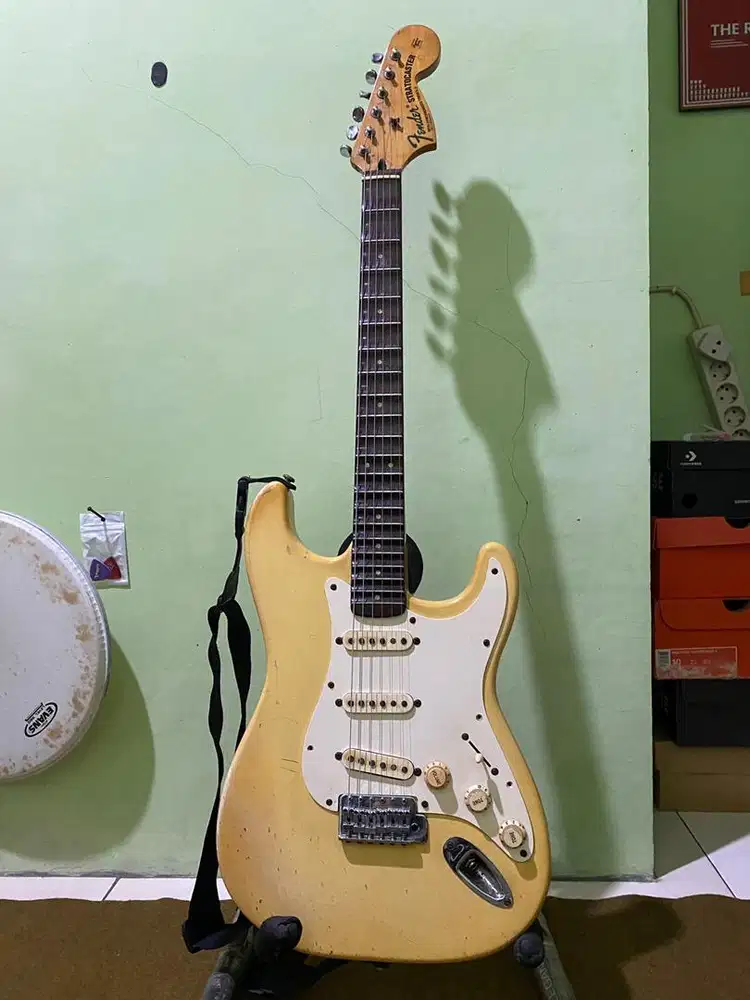 Gitar Fender custom Stratocaster