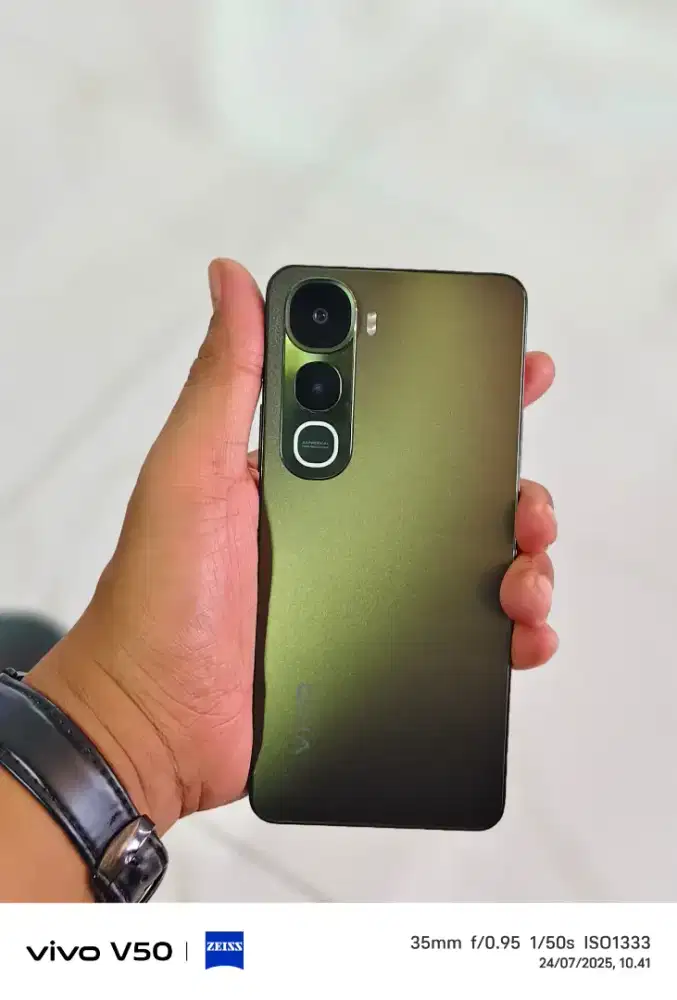 READY VIVO Y400 (Bisa TUKAR TAMBAH dan KREDIT cukup KTP saja)