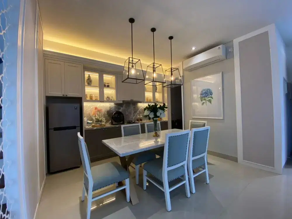 Disewakan Rumah 2 Lantai Siap Huni Full Furnish Mewah di Graha Natura