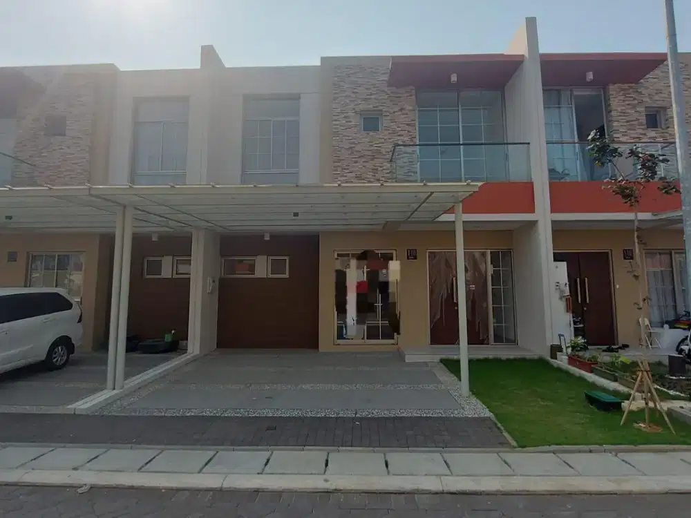 DIJUAL RUMAH 2 LANTAI PIK 2 UK 8x12.5 KOSONGAN SHM BISA KPR TERMURAH