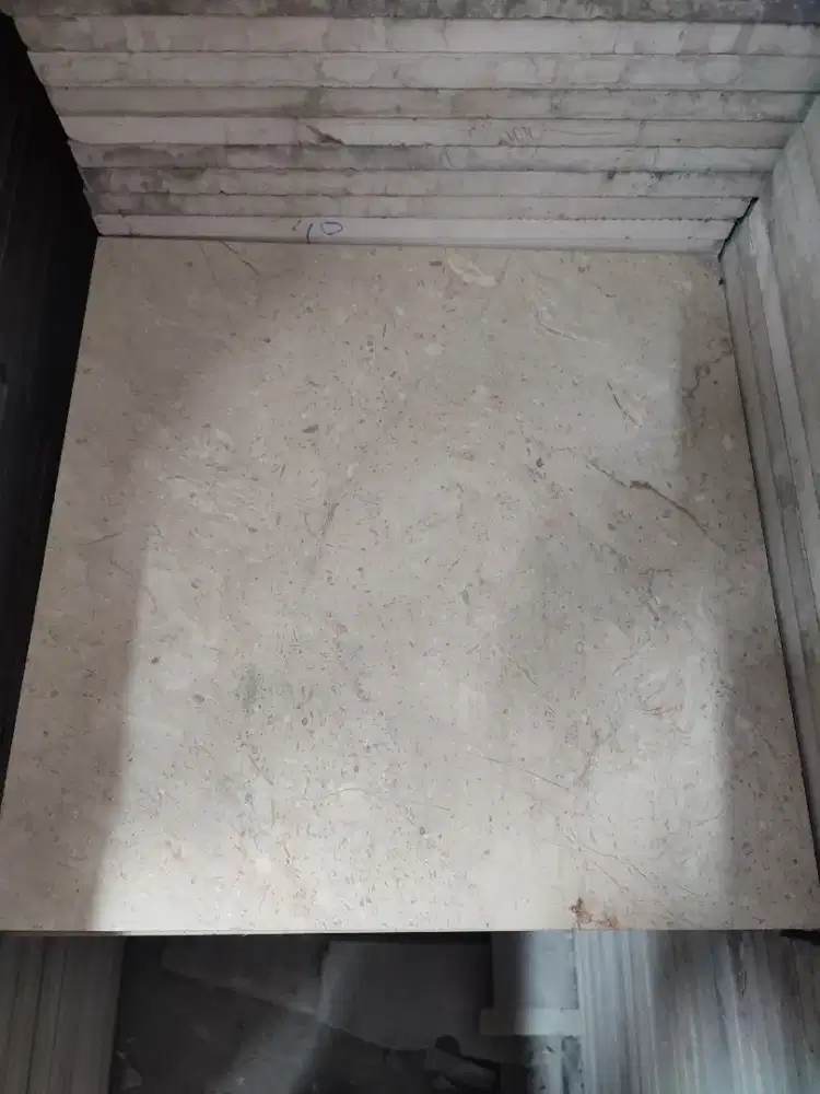 Marmer Ujung Pandang Malaka 40 x 40