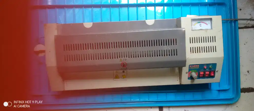 Mesin press laminasi yatai