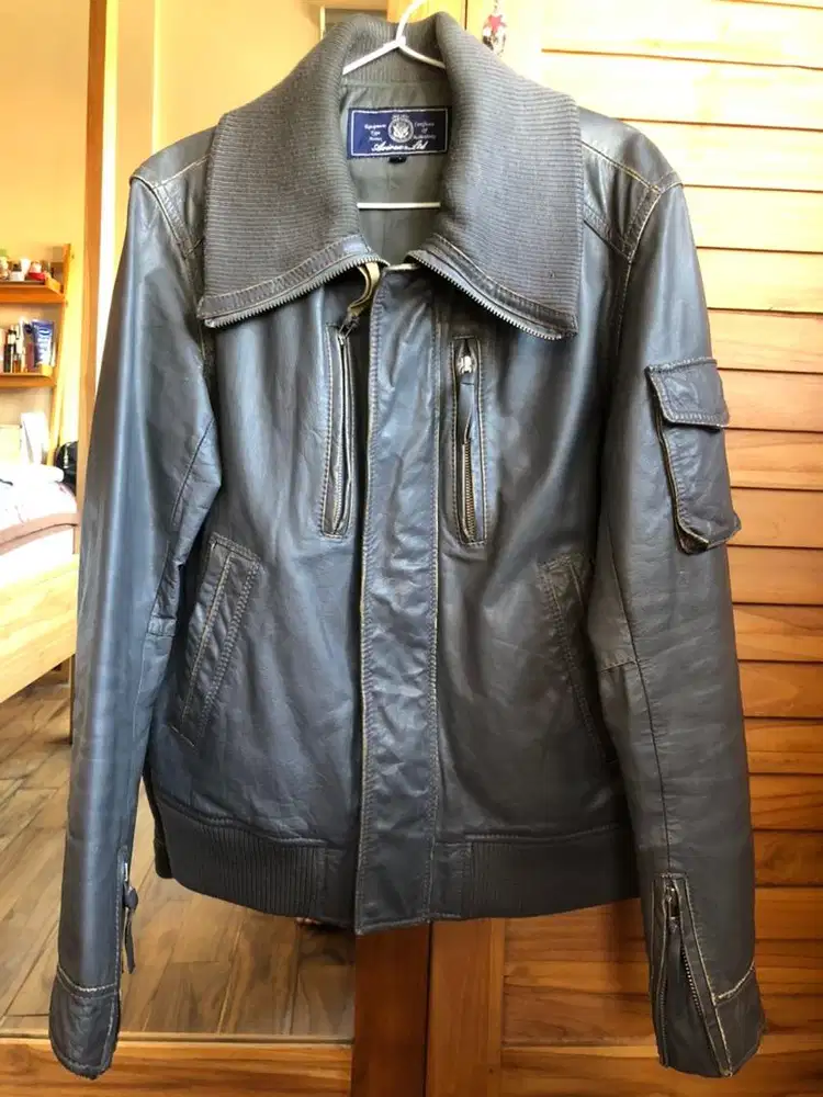 Jaket kulit asli avirex