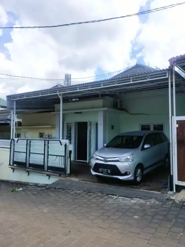 Rumah di jual di Bali taman Giri Cluster