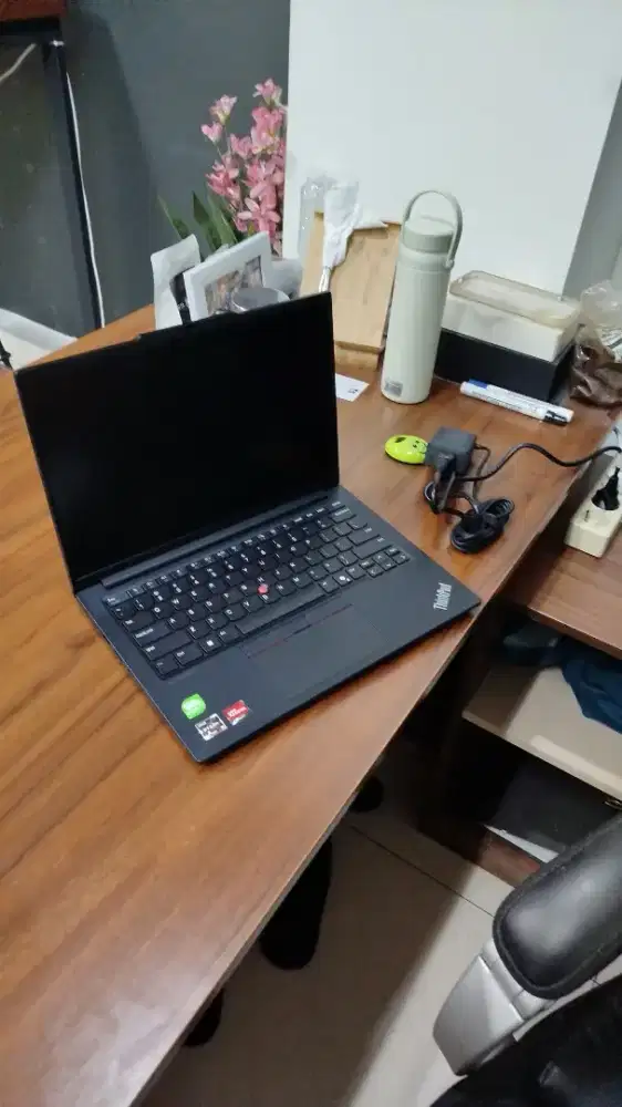 Jasa Install Ulang dan Service Notebook. PC dll.
