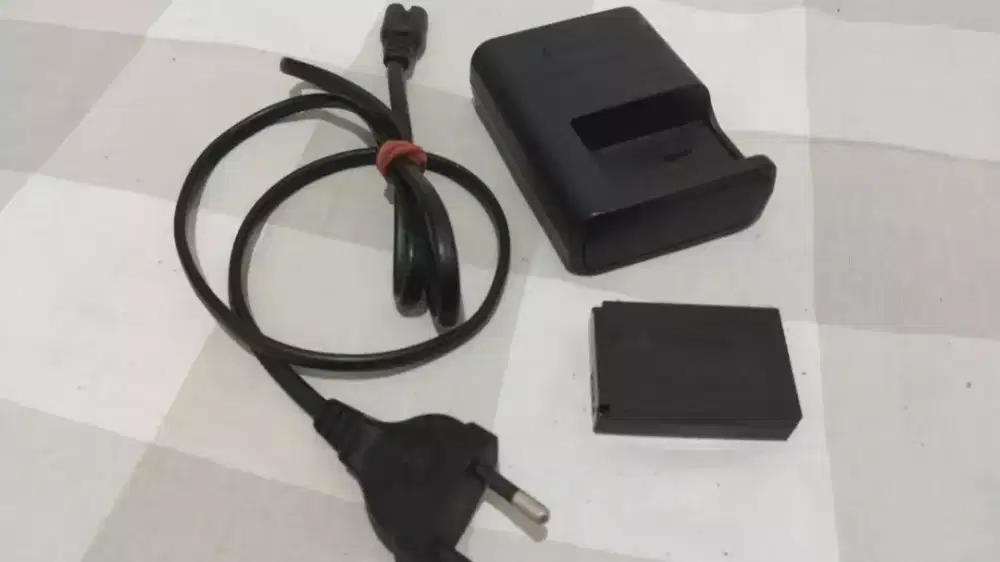 Charger dan batre canon original lpe12