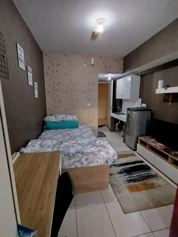 Springlake Studio FF Sewa Vu Danau Apartemen Summarecon Bekasi