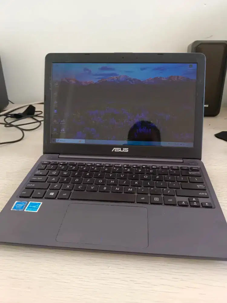 asus e203 daripada gak kepake, 1,2 nett